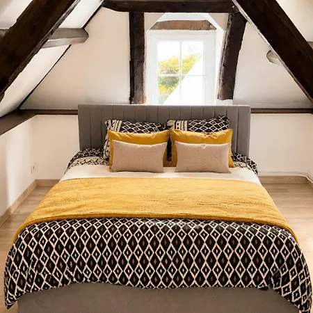 Maison Sur Quatre Etages En Plein Centre Boulogne-sur-Mer